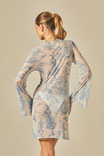 Laden Sie das Bild in den Galerie-Viewer, Model Back: Empress Mini Dress Sereia Short Sixty Dress