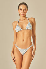 Laden Sie das Bild in den Galerie-Viewer, Model Front: Empress Bottom Bottom Sereia Monaco