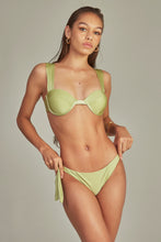 Laden Sie das Bild in den Galerie-Viewer, Bottom Bikini Bouche Olive Green
