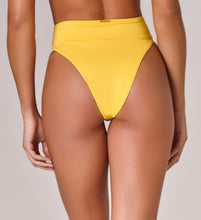 Laden Sie das Bild in den Galerie-Viewer, Bottom Biquini Off Shoulder Amarelo
