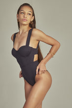 Laden Sie das Bild in den Galerie-Viewer, Image 03: Empress One-Piece Bouche Body Black
