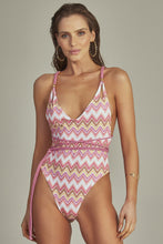 Laden Sie das Bild in den Galerie-Viewer, Gallery: Empress One-Piece Leticia Body Pink Chevron
