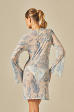 Laden Sie das Bild in den Galerie-Viewer, Model Back: Empress Mini Dress Sereia Short Sixty Dress
