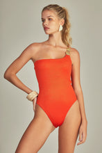 Laden Sie das Bild in den Galerie-Viewer, Monte Carlo Body Coral Red Luxor
