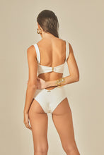 Laden Sie das Bild in den Galerie-Viewer, Offwhite Body Dolly
