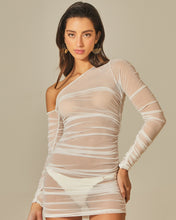 Laden Sie das Bild in den Galerie-Viewer, Yasmin Dress White Tule
